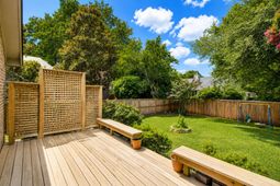 18 Lavington Road photo 4
