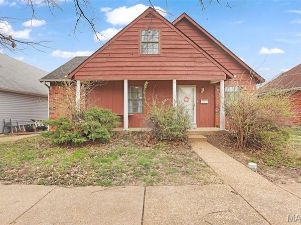 4317 E Fairfax Court , St Louis, MO 63113