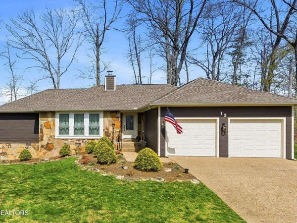 19 Newcom Court, Crossville, TN 38558