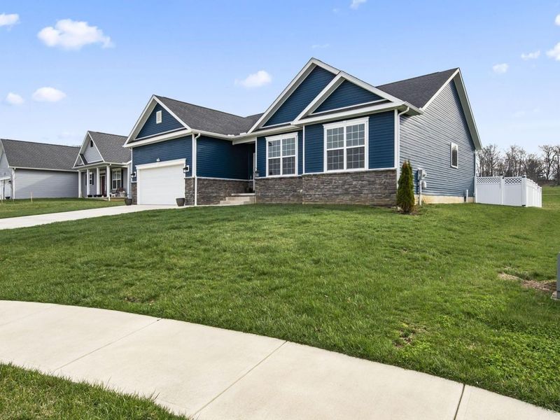 1908 Branch Place, Lancaster, OH 43130 Photo 2