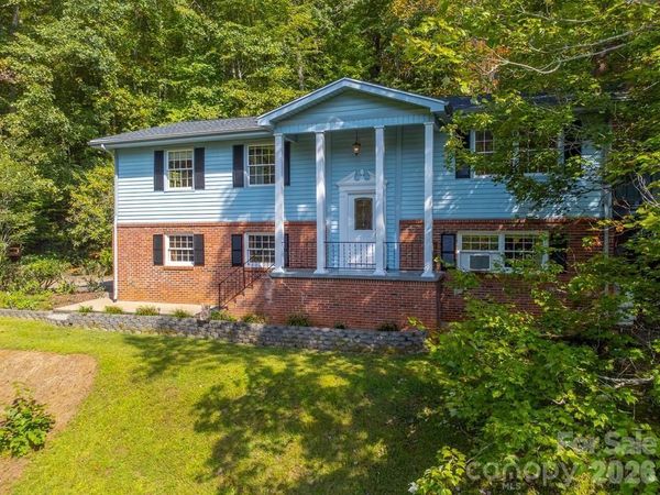 1168 North Country Club Drive , Cullowhee, NC 28723