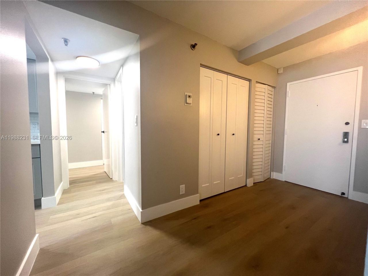 2401 Collins Ave , Unit 803, Miami Beach, FL 33140 Photo