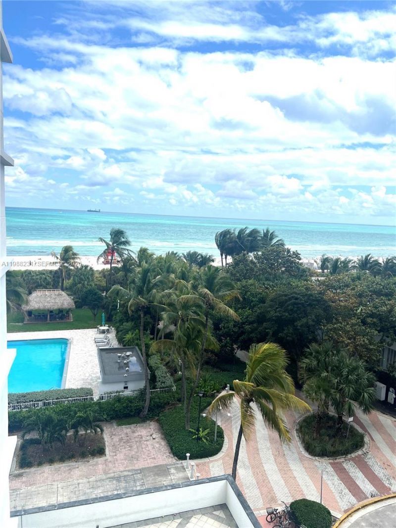 2401 Collins Ave , Unit 803, Miami Beach, FL 33140 Photo