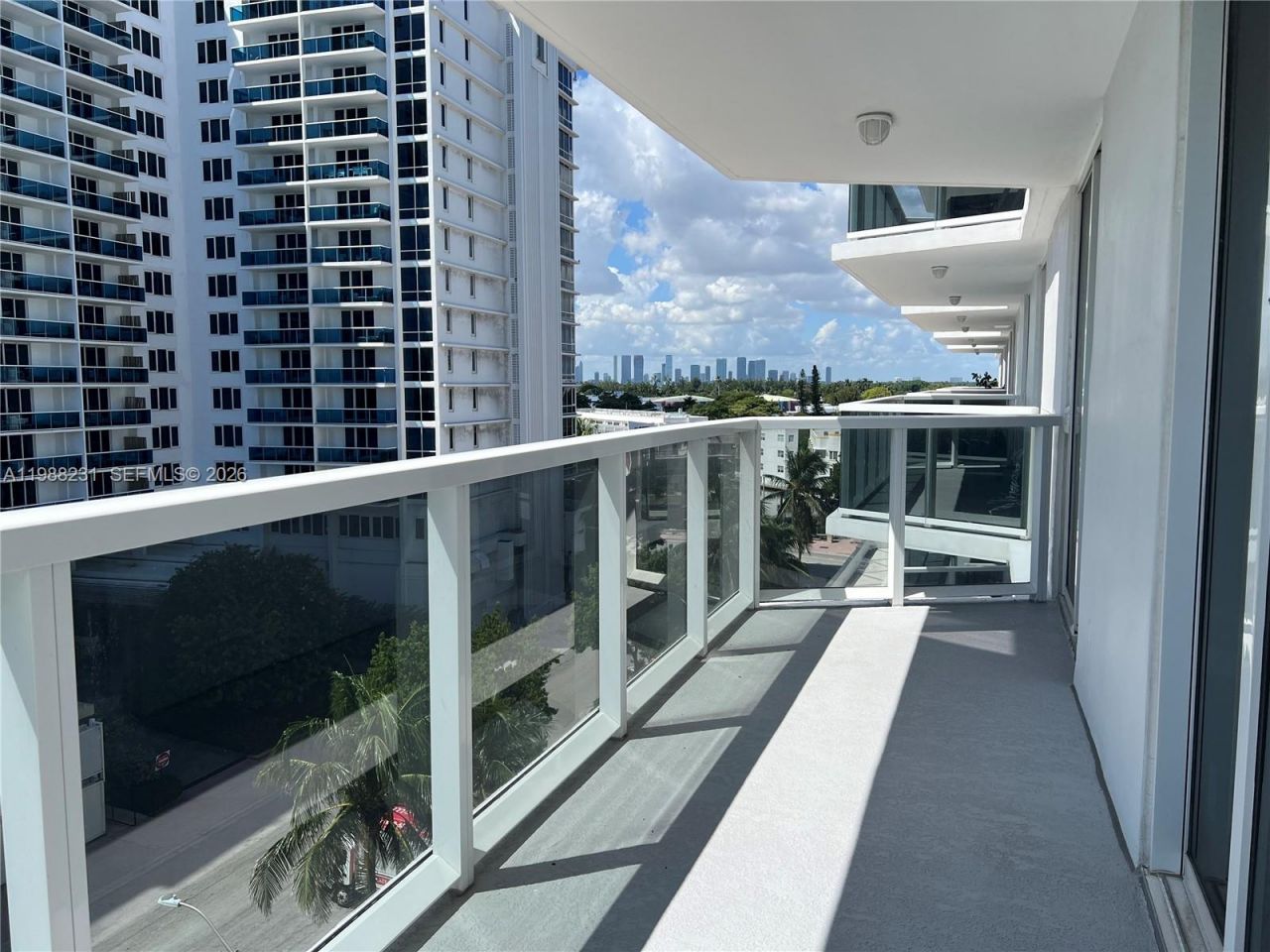 2401 Collins Ave , Unit 803, Miami Beach, FL 33140 Photo