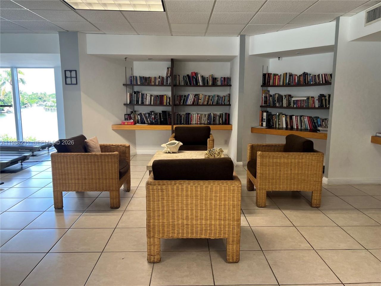 2401 Collins Ave , Unit 803, Miami Beach, FL 33140 Photo