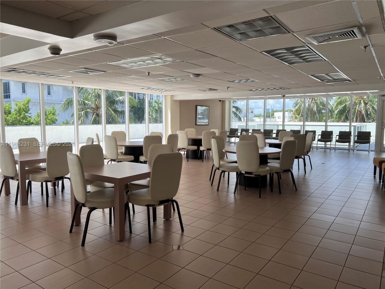 2401 Collins Ave , Unit 803, Miami Beach, FL 33140 Photo