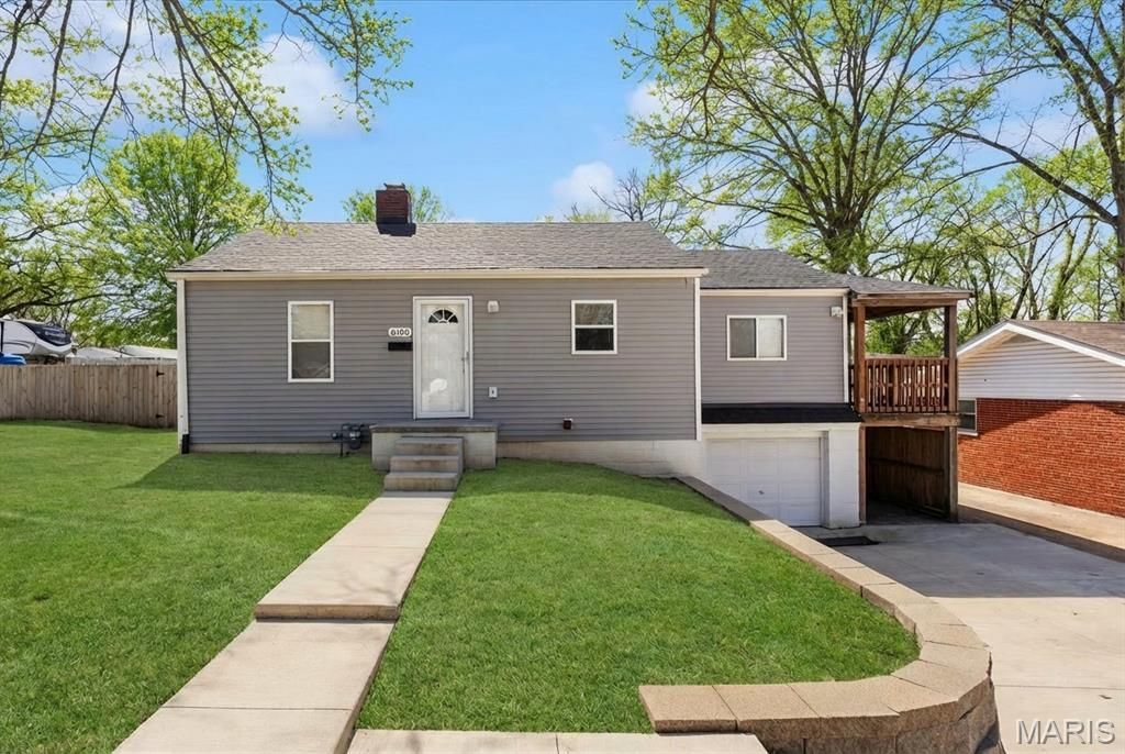 6100 N Belt W, Belleville, IL 62223 Main Photo