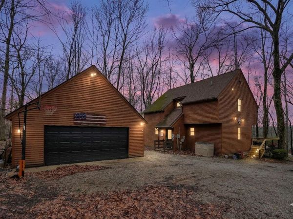 592 Catawba Court, Sugar Grove, OH 43155