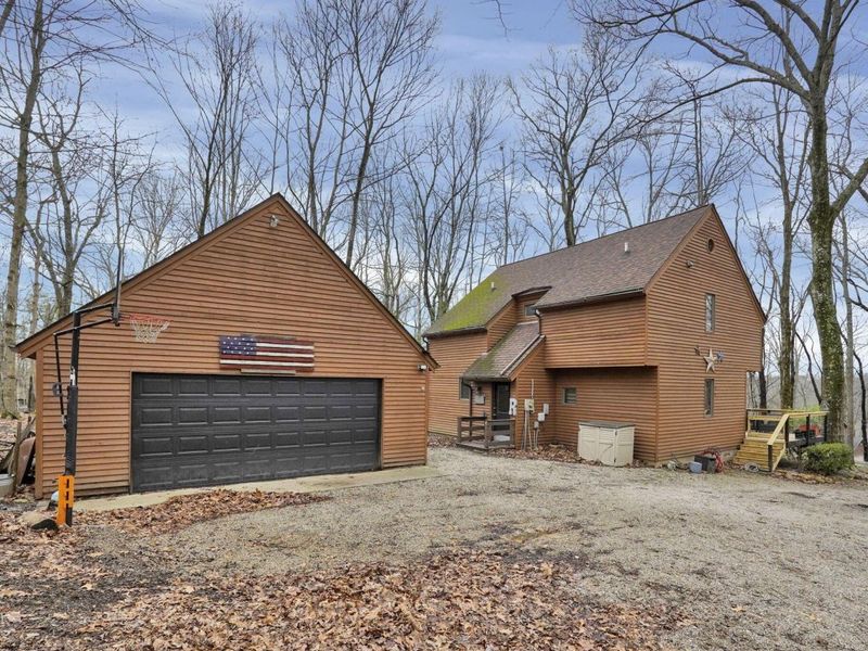 592 Catawba Court, Sugar Grove, OH 43155 Photo 4