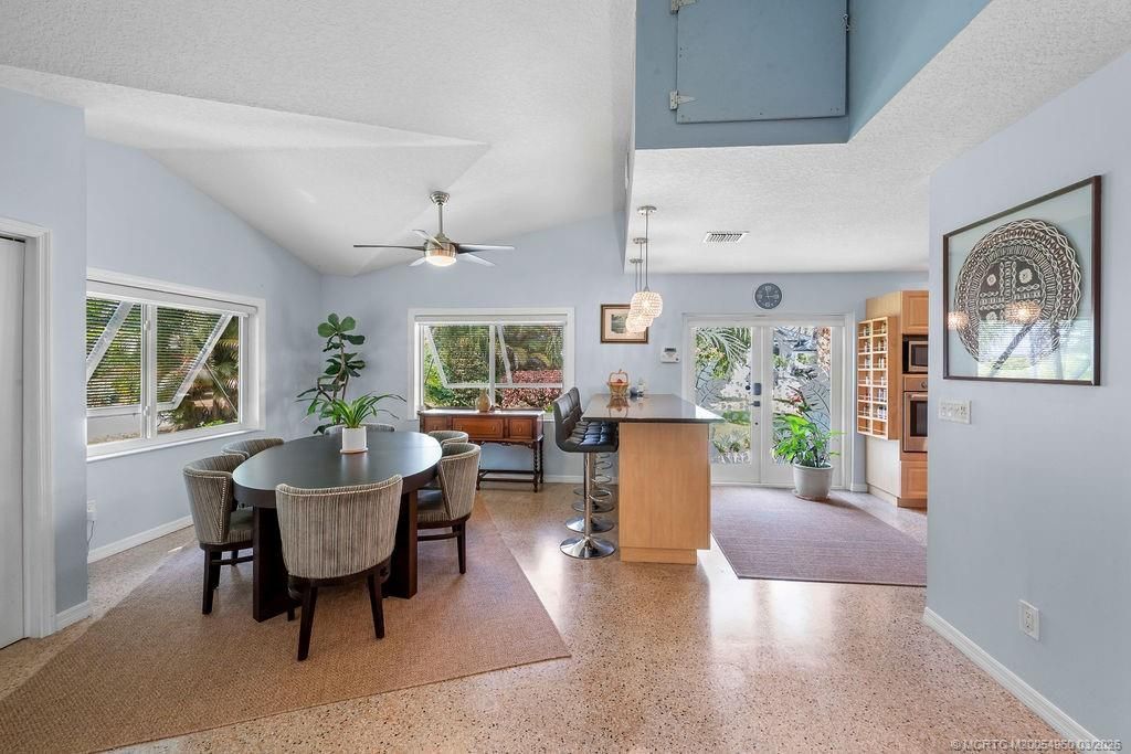 517 SW South Carolina Drive, Stuart, FL 34994 Photo