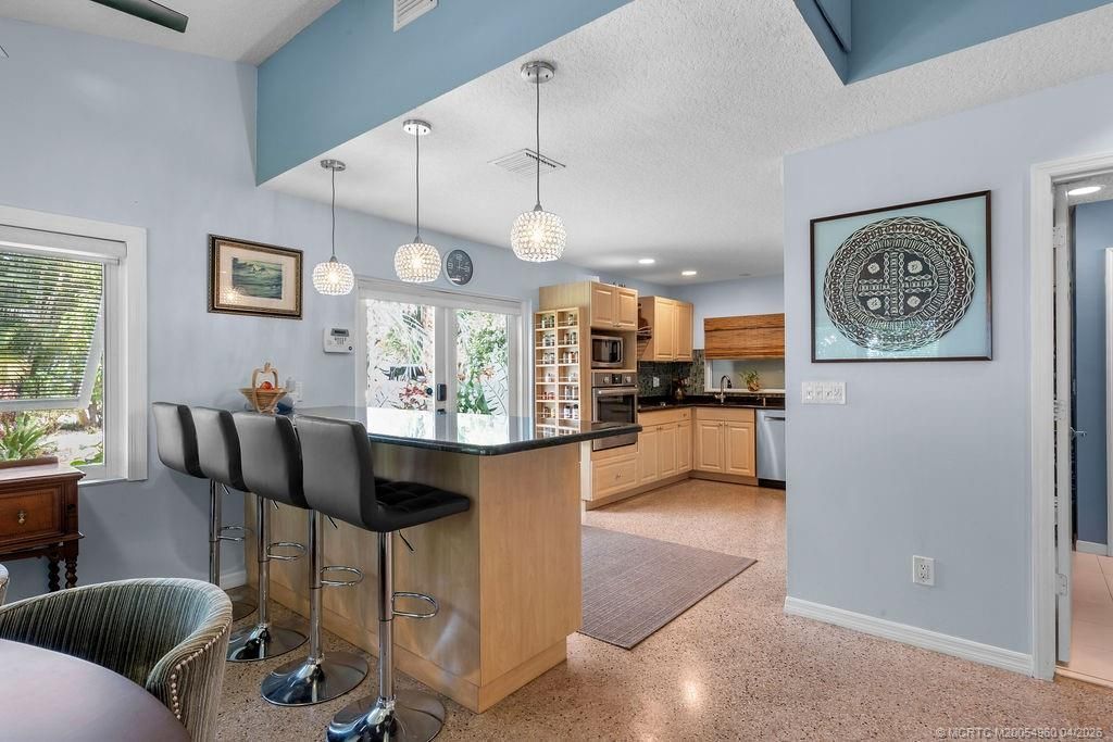 517 SW South Carolina Drive, Stuart, FL 34994 Photo