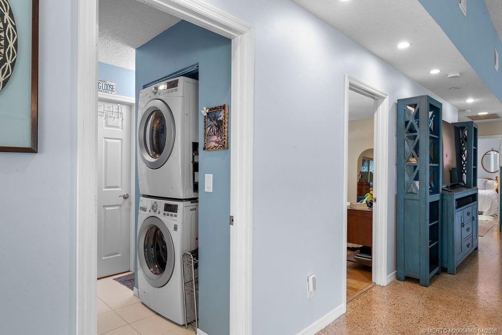 517 SW South Carolina Drive, Stuart, FL 34994 Photo