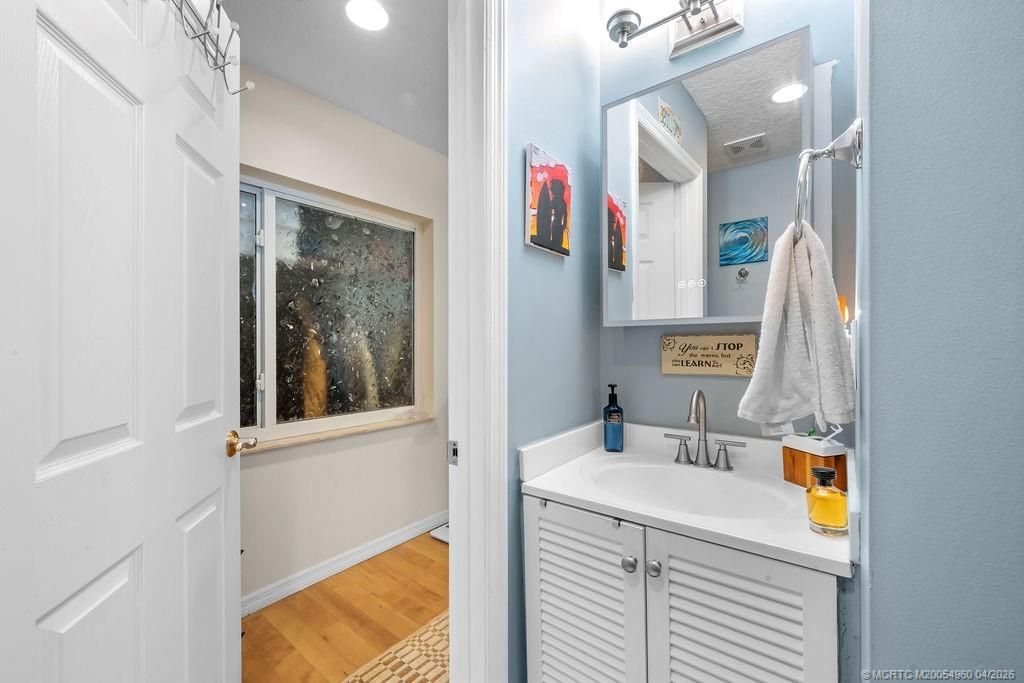 517 SW South Carolina Drive, Stuart, FL 34994 Photo