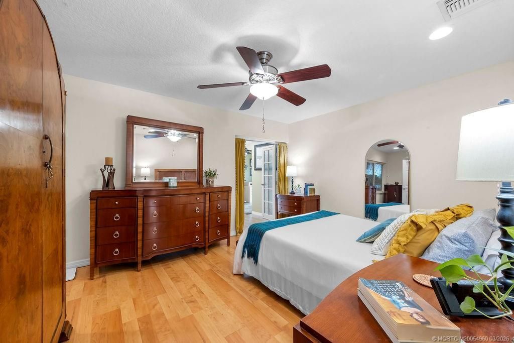 517 SW South Carolina Drive, Stuart, FL 34994 Photo