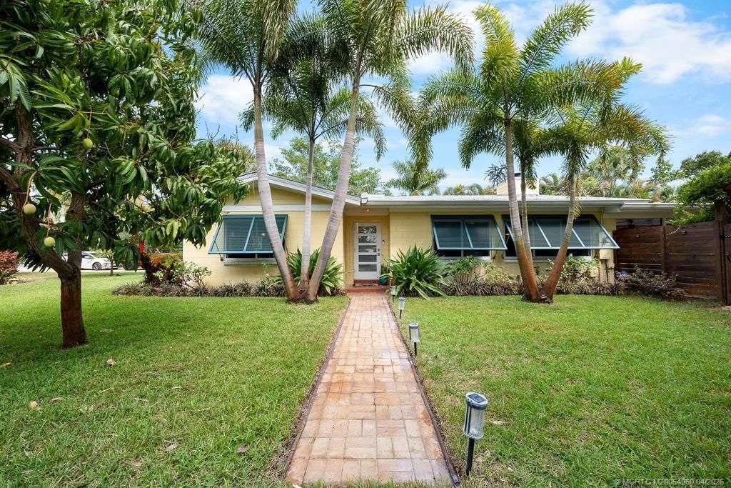 517 SW South Carolina Drive, Stuart, FL 34994 Photo