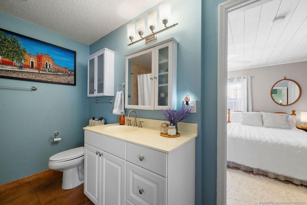 517 SW South Carolina Drive, Stuart, FL 34994 Photo