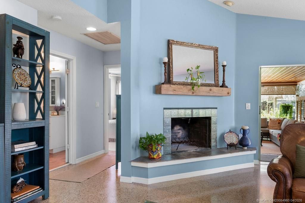 517 SW South Carolina Drive, Stuart, FL 34994 Photo