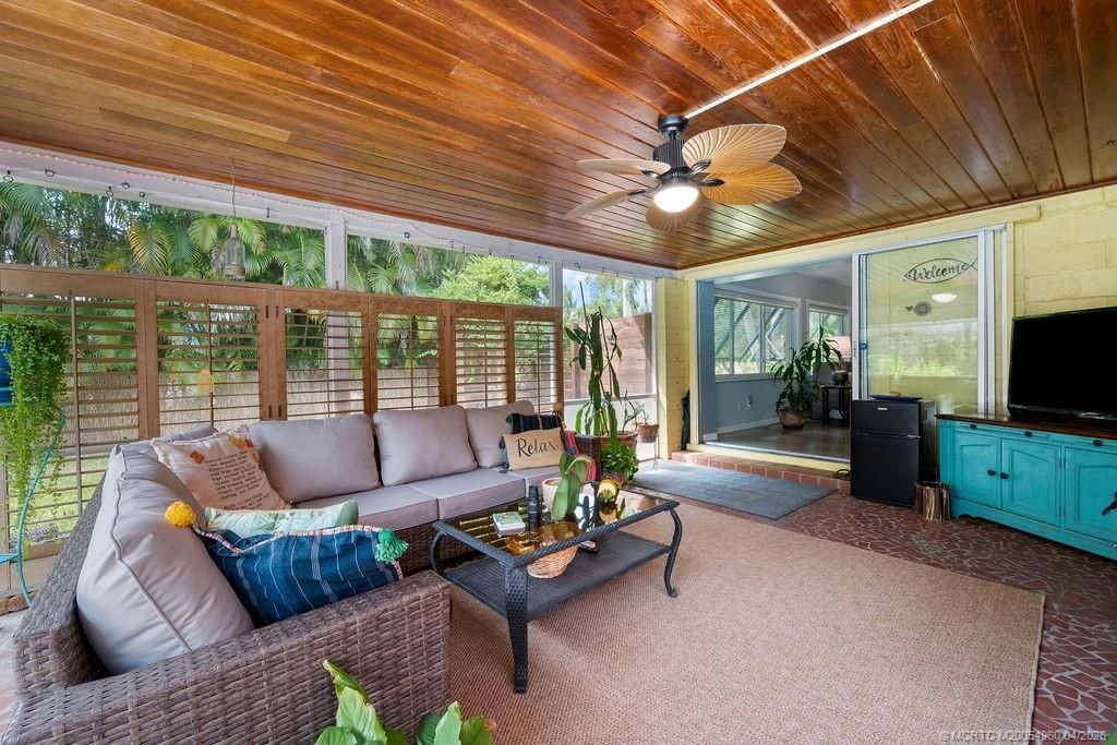 517 SW South Carolina Drive, Stuart, FL 34994 Photo