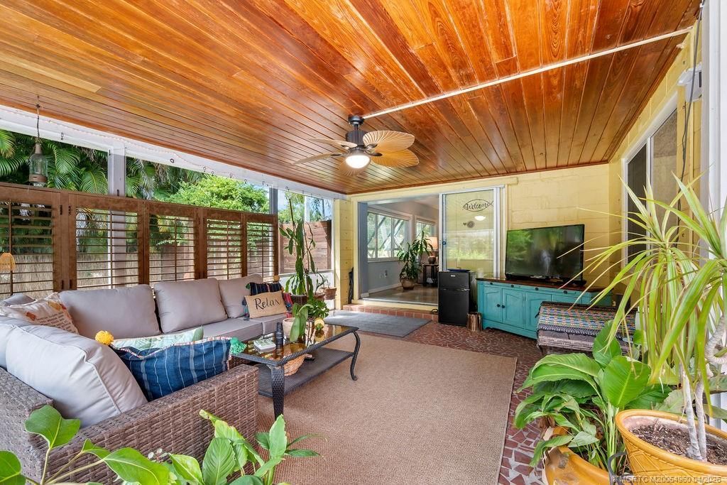 517 SW South Carolina Drive, Stuart, FL 34994 Photo