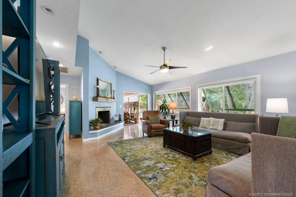 517 SW South Carolina Drive, Stuart, FL 34994 Photo