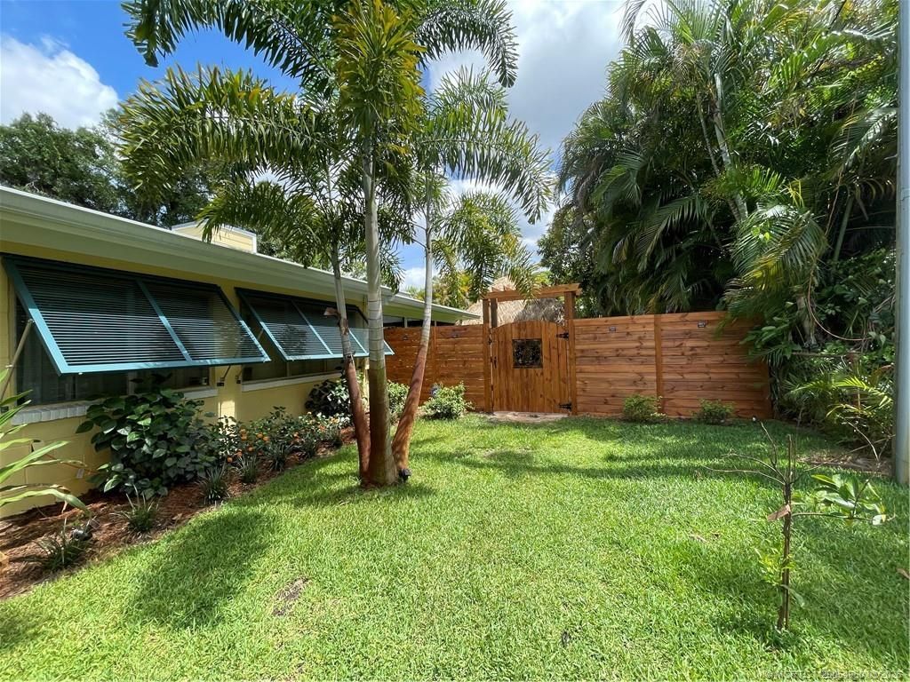 517 SW South Carolina Drive, Stuart, FL 34994 Photo