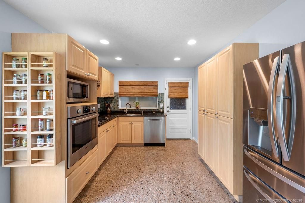 517 SW South Carolina Drive, Stuart, FL 34994 Photo