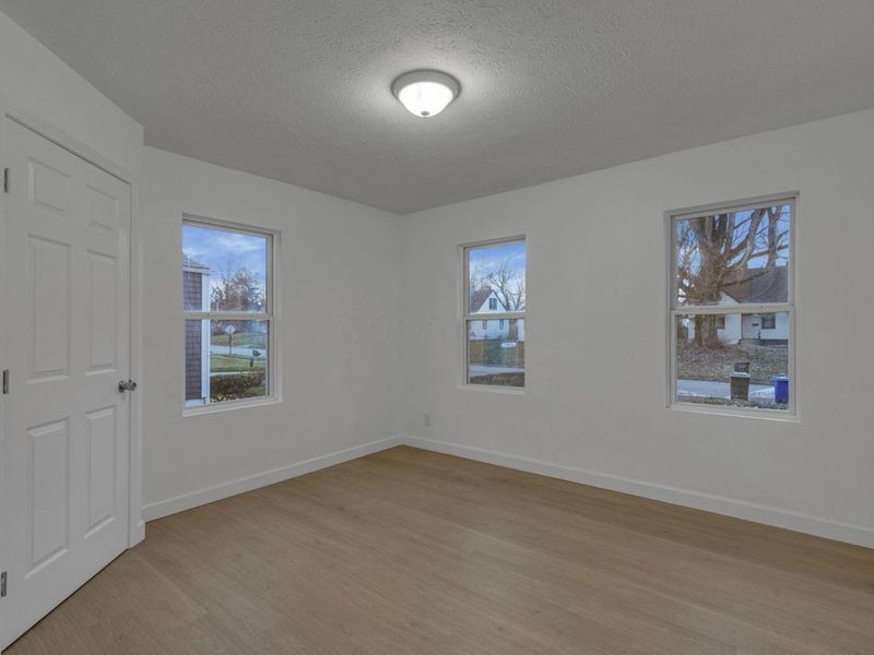 1575 Vendome Drive S, Columbus, OH 43219 Photo 17