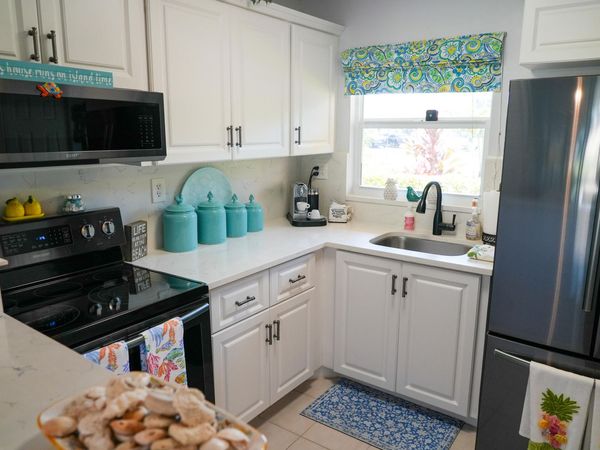 8901 Sunrise Lakes Boulevard, Unit 105, Sunrise, FL 33322