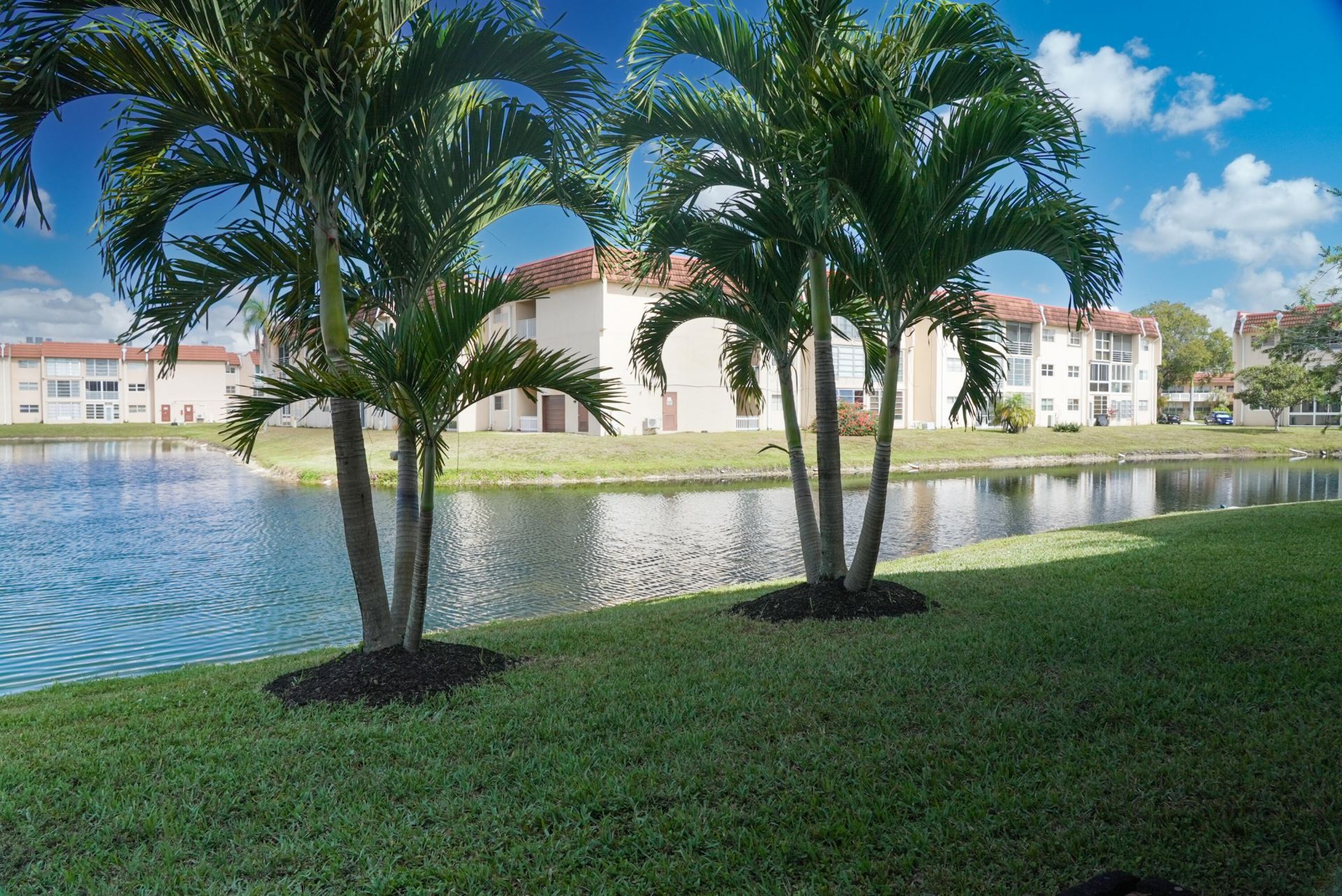8901 Sunrise Lakes Boulevard, Unit 105, Sunrise, FL 33322 Photo