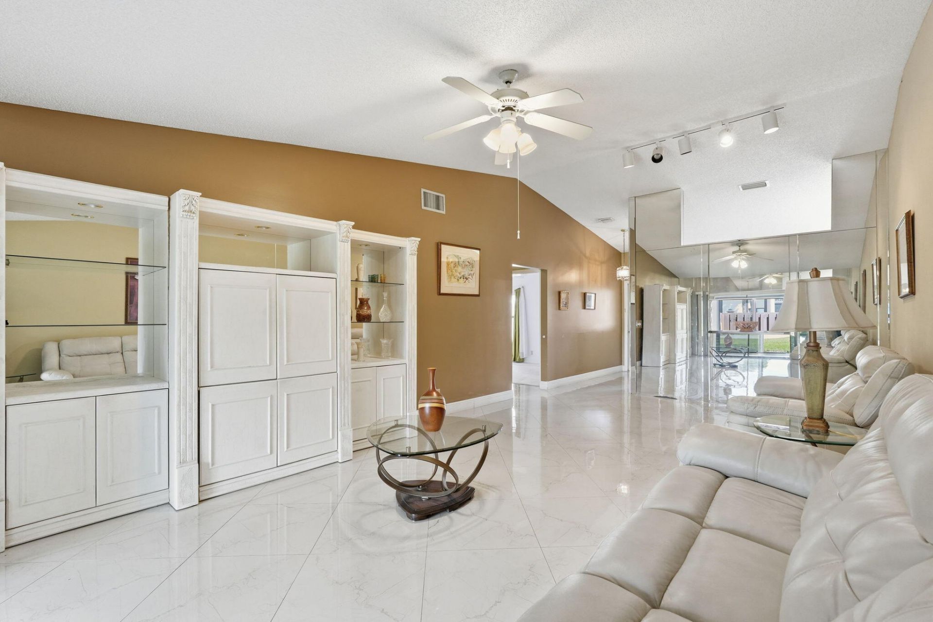 809 Sky Pine Way, Unit F, Greenacres, FL 33415 Main Photo