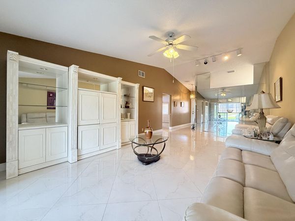 809 Sky Pine Way, Unit F, Greenacres, FL 33415