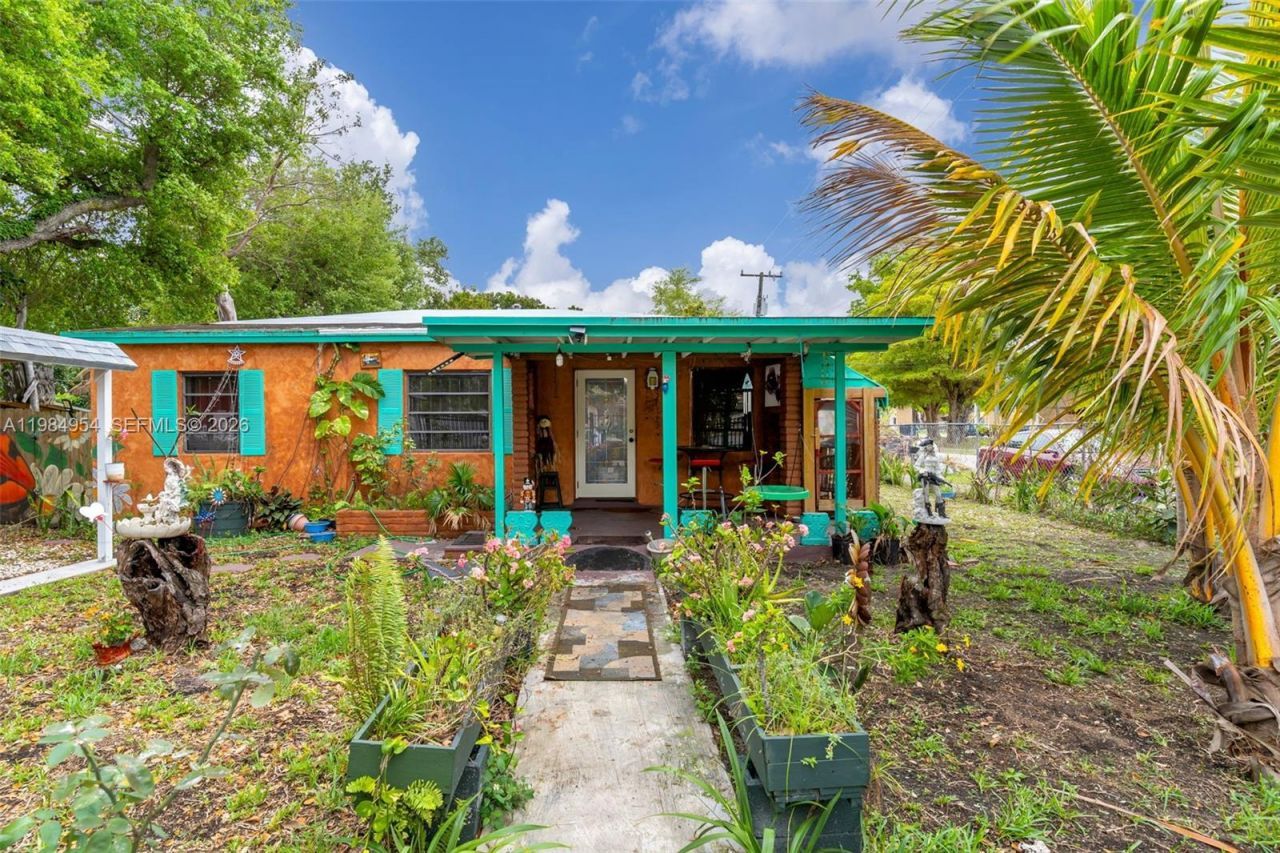 2490 NW 59th St, Miami, FL 33142 Photo