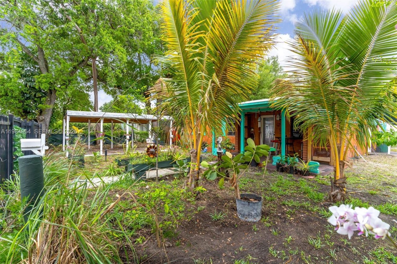2490 NW 59th St, Miami, FL 33142 Photo