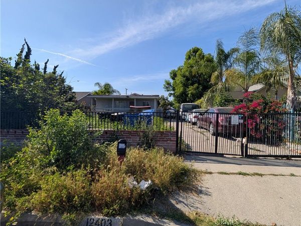 12403 Laurel, Whittier, CA 90605