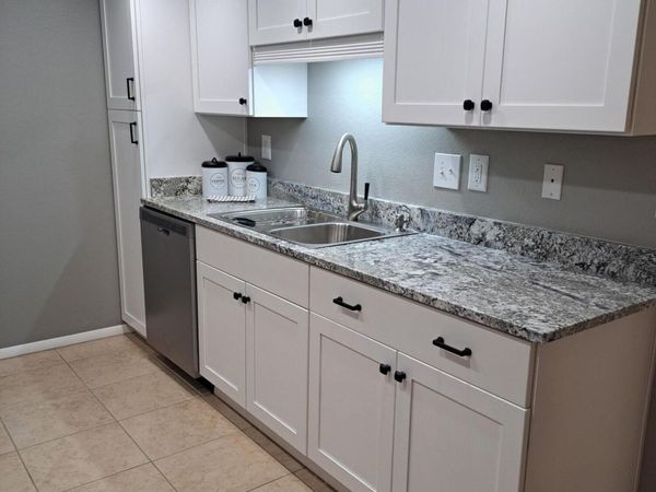 13264 W COUNTRYSIDE Drive W, Unit 13264 w, Sun City West, AZ 85375