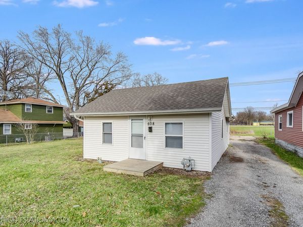 608 Fox Street , Joliet, IL 60432
