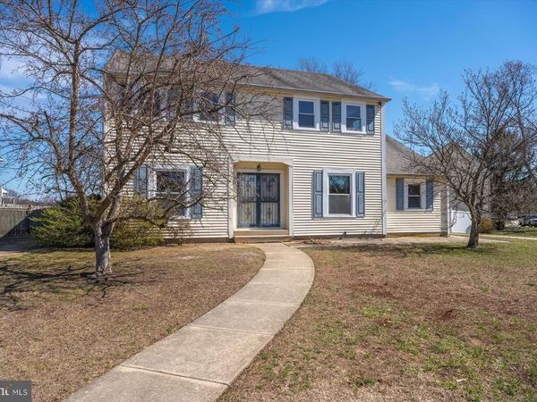 215 HAMPSHIRE DRIVE, DEPTFORD, NJ 08096