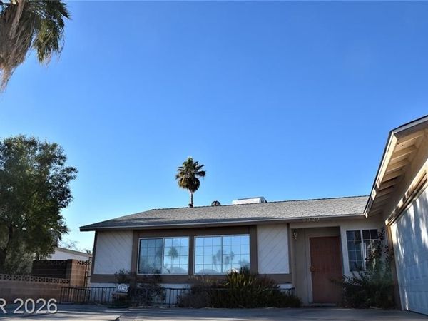5329 Ravendale Circle, Las Vegas, NV 89120