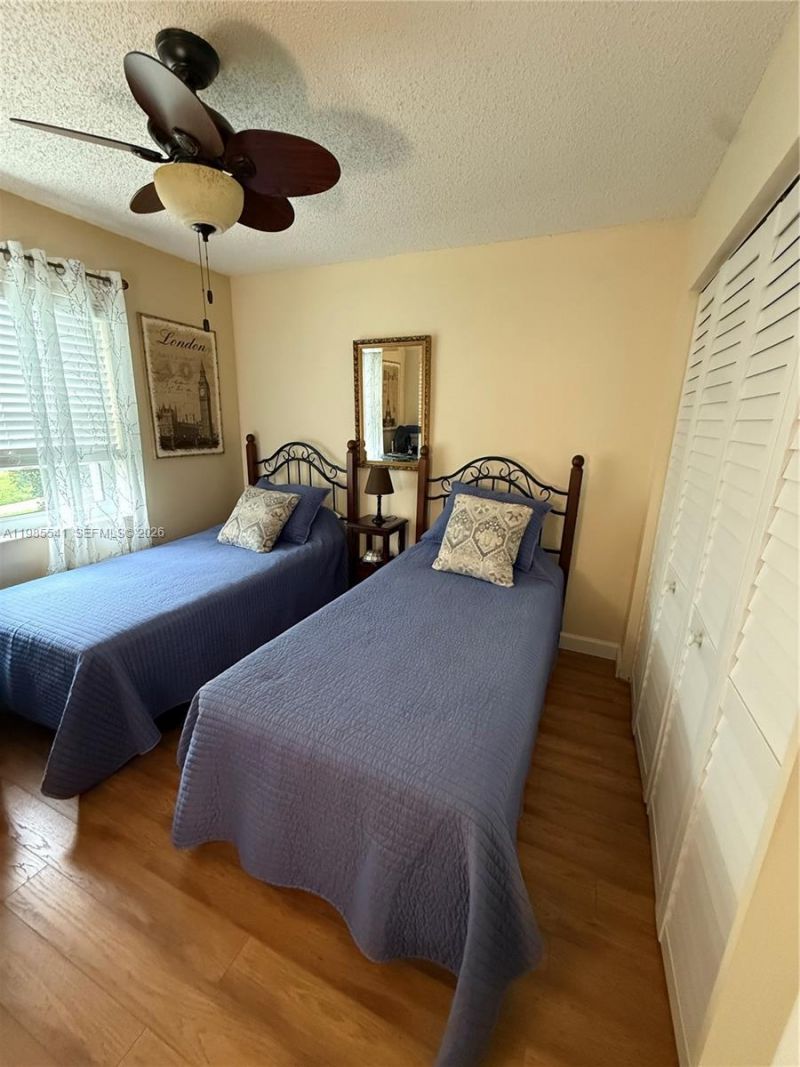 608 Waterside Dr , Unit 608, Hypoluxo, FL 33462 Photo