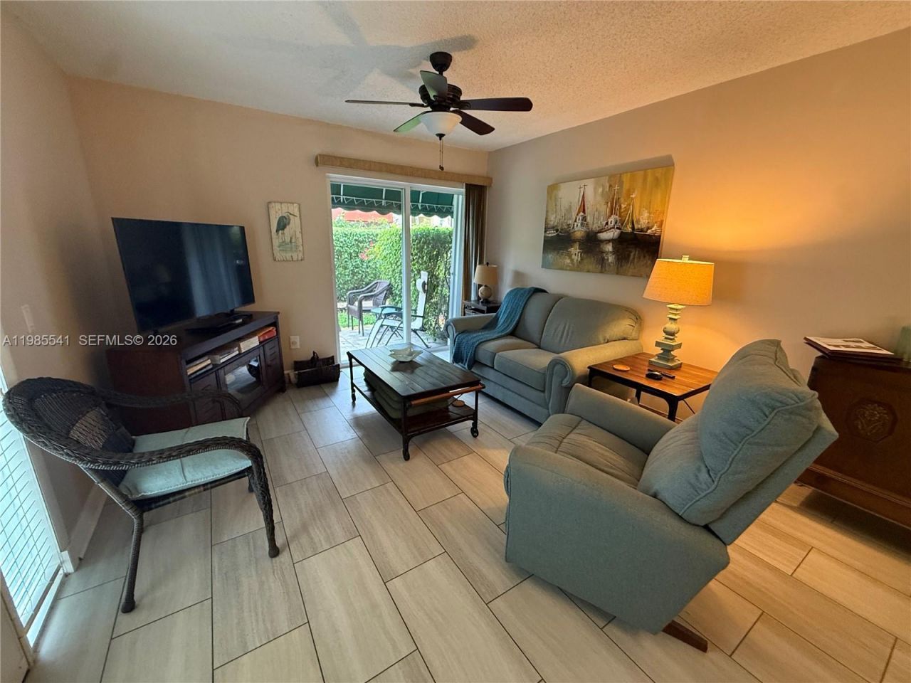 608 Waterside Dr , Unit 608, Hypoluxo, FL 33462 Photo