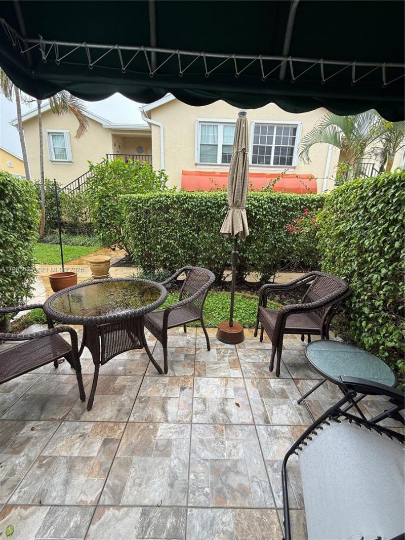 608 Waterside Dr , Unit 608, Hypoluxo, FL 33462 Photo