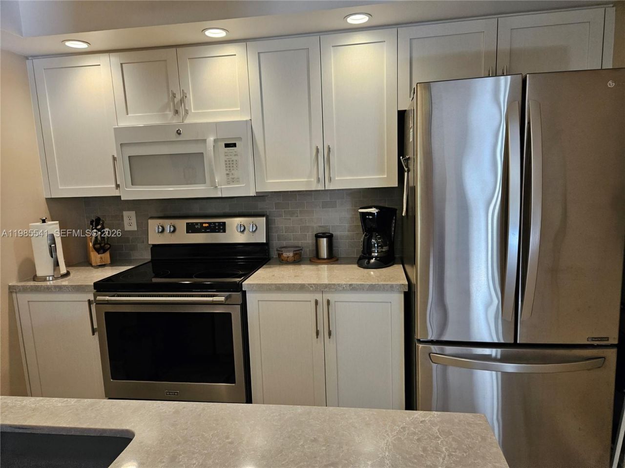 608 Waterside Dr , Unit 608, Hypoluxo, FL 33462 Photo