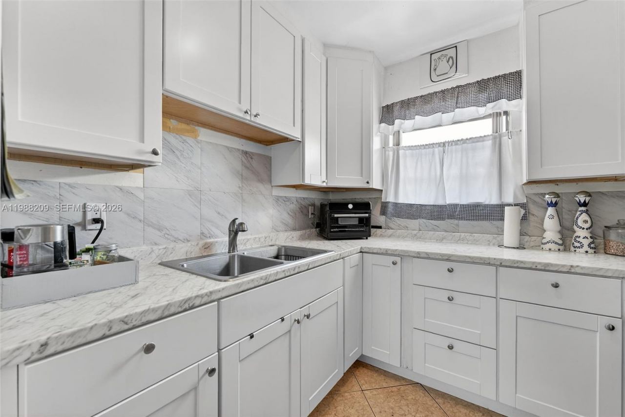 26672 SW 137th Ct, Miami, FL 33032 Photo