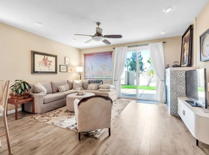 543 Heiler Way, Folsom, CA 95630 Photo