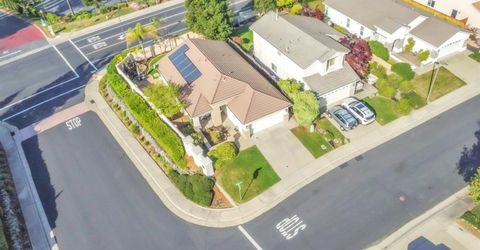 543 Heiler Way, Folsom, CA 95630 Photo