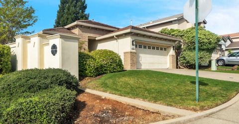 543 Heiler Way, Folsom, CA 95630 Photo