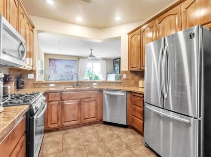 543 Heiler Way, Folsom, CA 95630 Photo