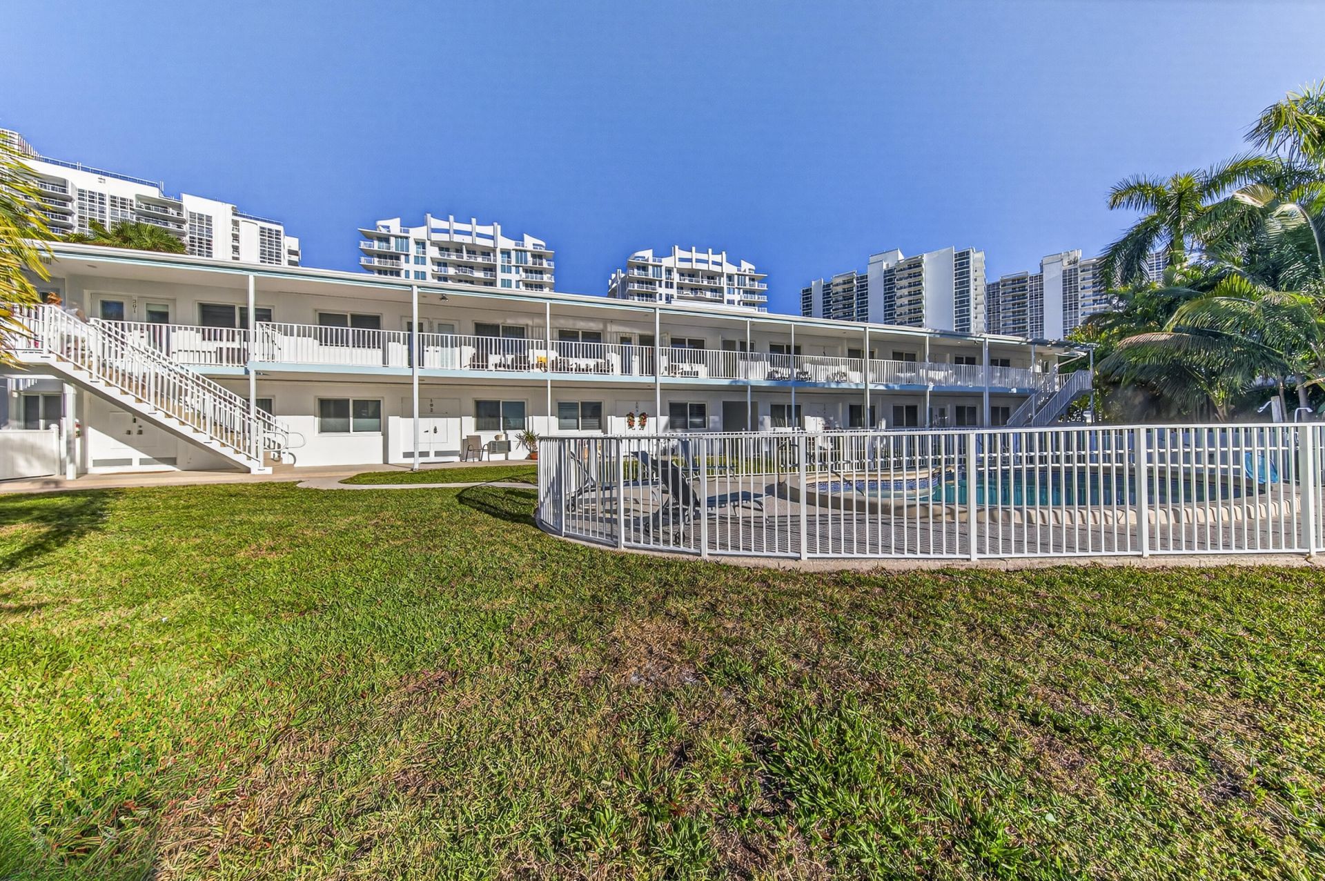 2815 NE 33rd Avenue, Unit 106, Fort Lauderdale, FL 33308 Photo