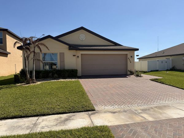 4239 Abernathy Way, Fort Pierce, FL 34947