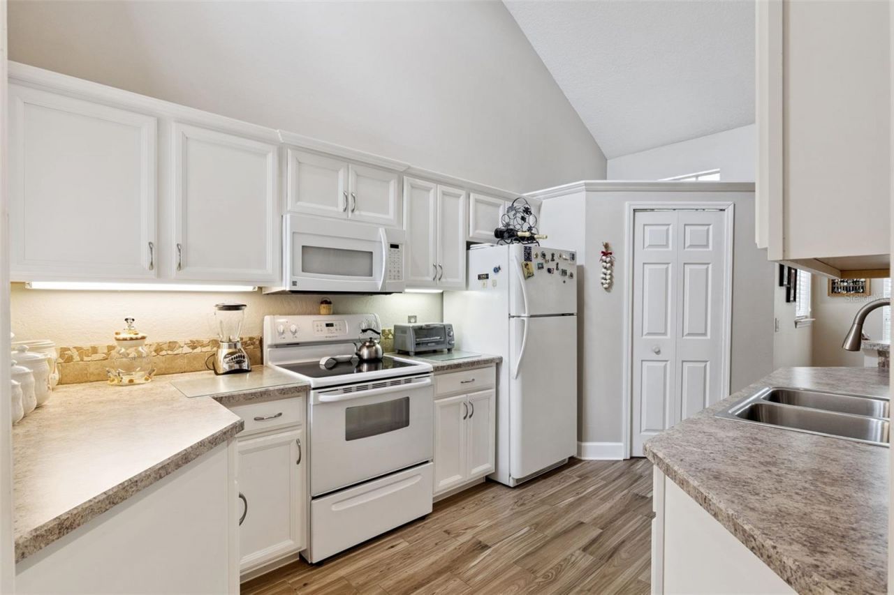 131 Becket Lane , Lake Mary, FL 32746 Photo